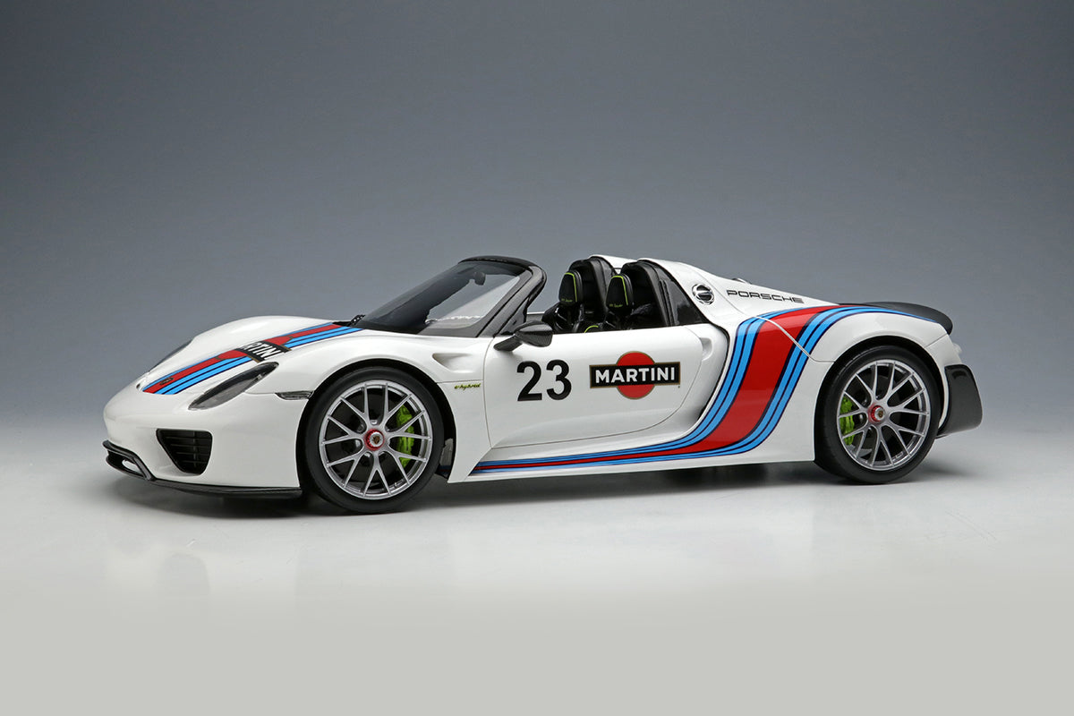 *PREORDER* Make Up Co., Ltd / Eidolon 1:18 Porsche 918 Spyder 2011 Martini  stripe