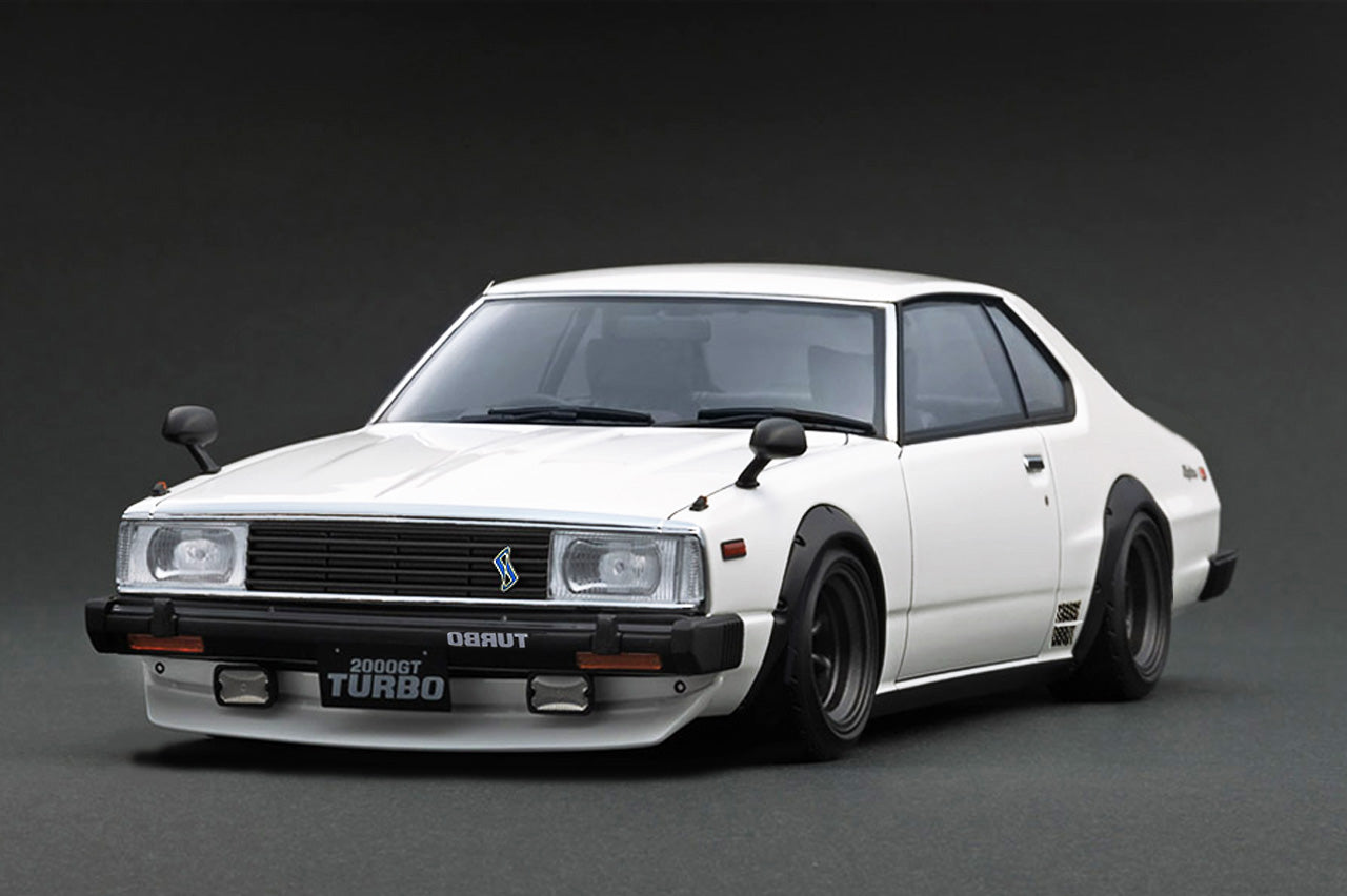 Ignition Model 1:18 Nissan Skyline 2000 Turbo GT-ES (C211) in White