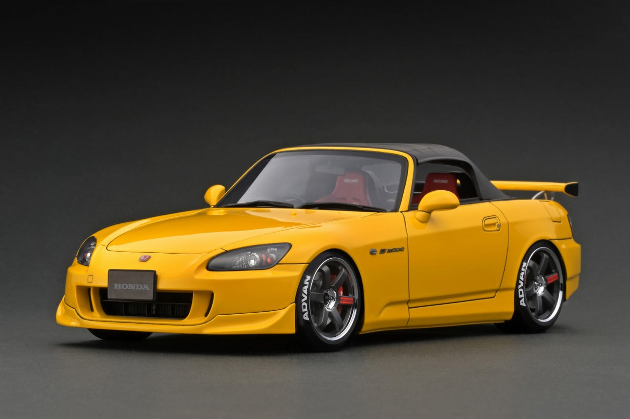 Ignition Model 1:18 Honda S2000 (AP2) in Yellow