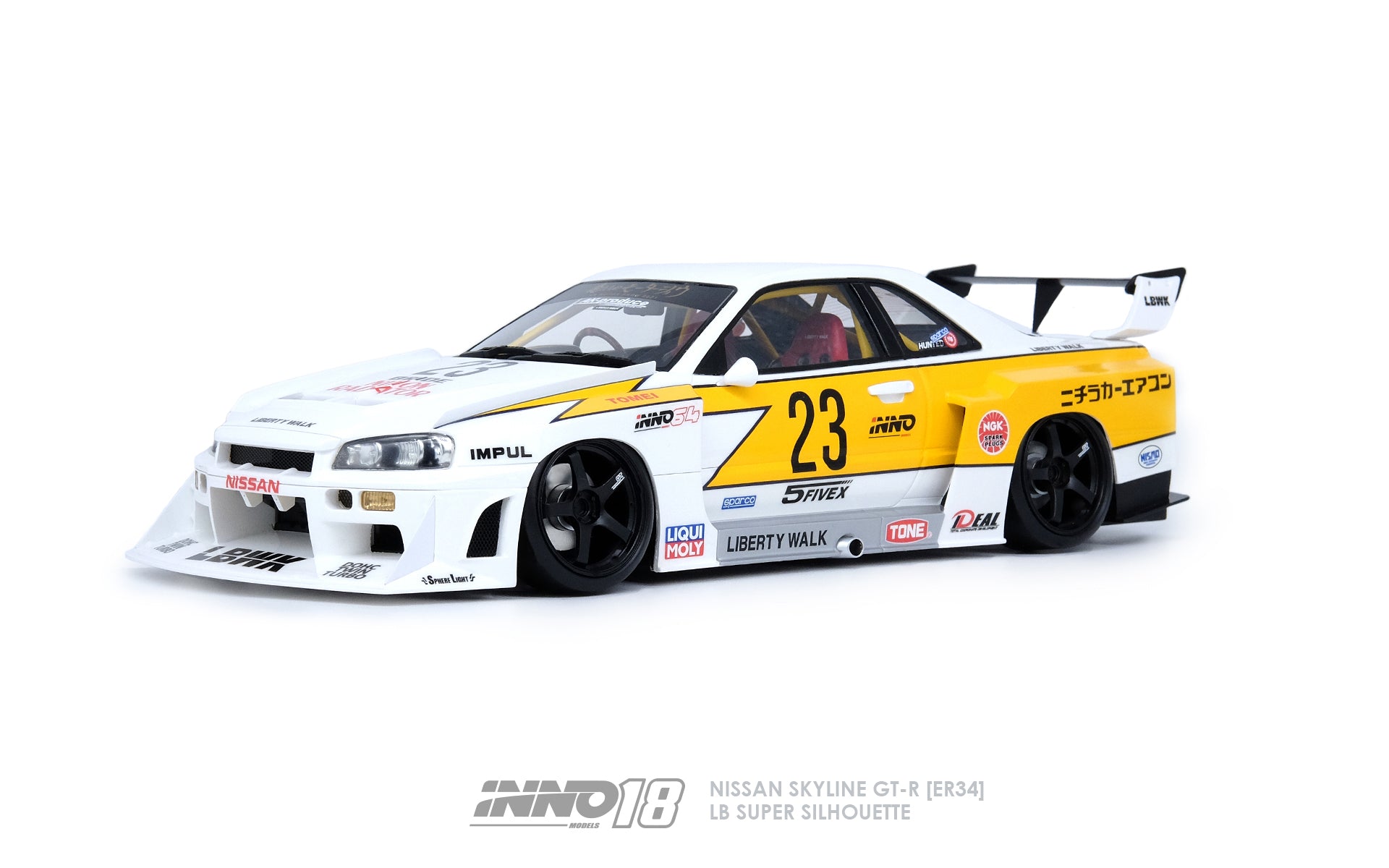 INNO Models 1:18 Nissan Skyline ER34 Super Silhouette Liberty Walk Hoshino  Retro Livery