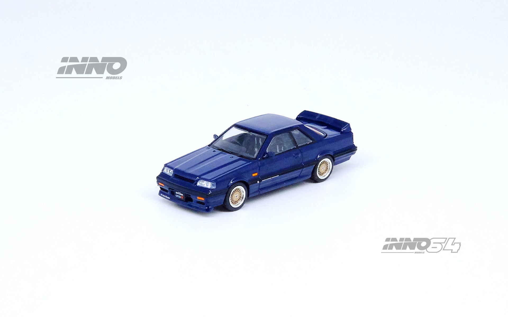 INNO Models 1:64 Nissan Skyline GTS-R (R31) in Dark Blue