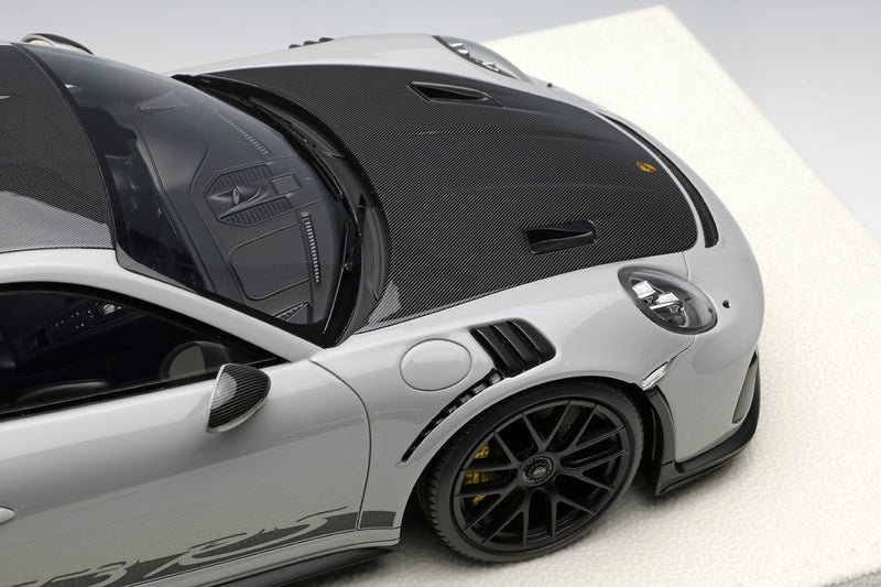 Make Up Co., Ltd / Eidolon 1:18 Porsche 911 (991.2) GT3 RS Weissach Package 2018 in Chalk