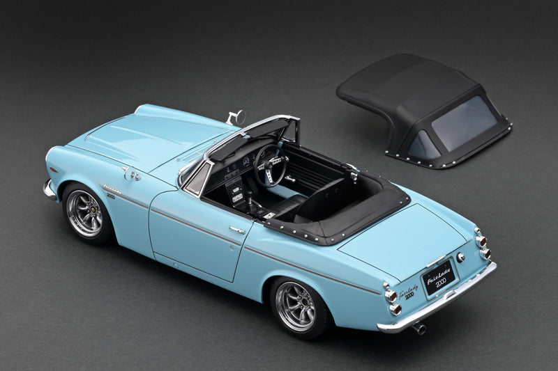 Ignition Model 1:18 Datsun Fairlady 2000 (SR311) in Light Blue