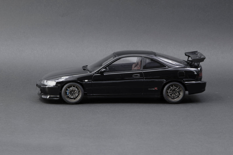 *PREORDER* Ignition Model 1:18 Honda Integra Type-R (DC2) in Black