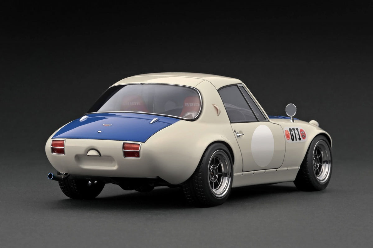 Ignition Model 1:18 Toyota Sports 800 NOB Hachi Version in White / Blu