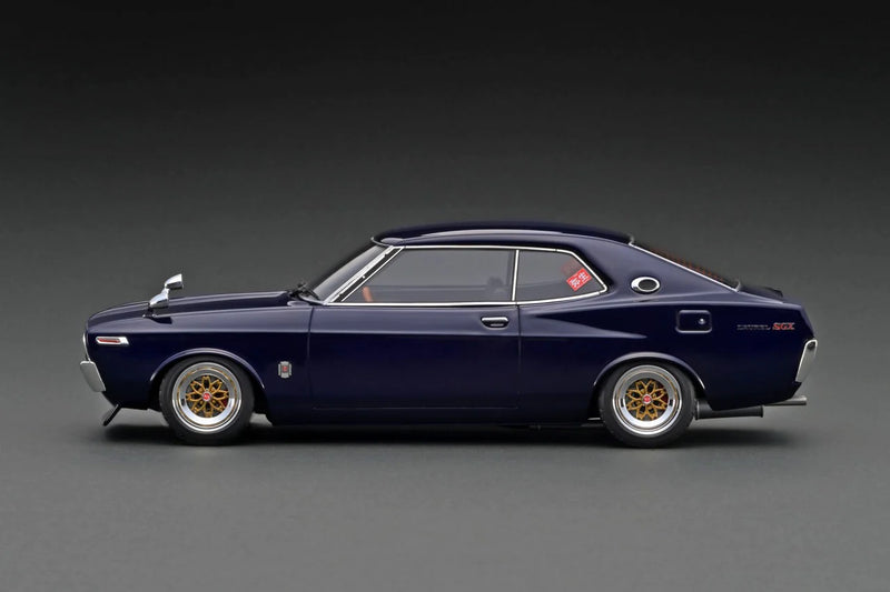 Ignition Model 1:18 Nissan Laurel 2000SGX (C130) in Purple