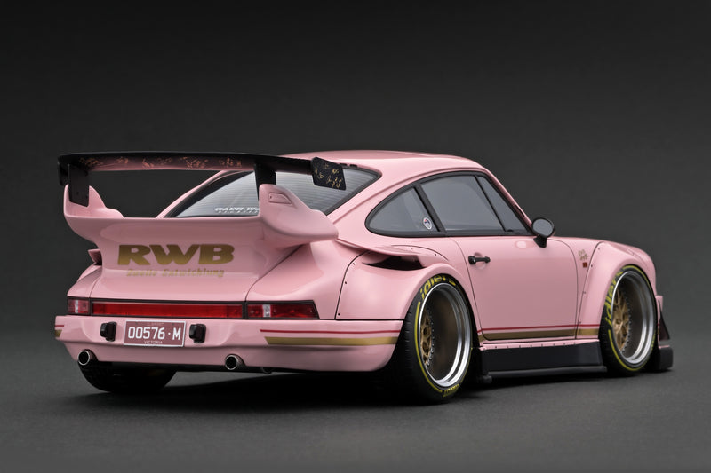 Ignition Model 1:18 Porsche 930 RWB in Pink