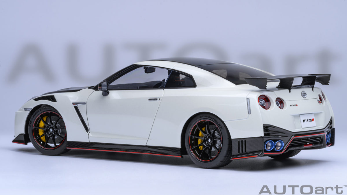 AUTOart 1:18 Nissan GT-R (R35) NISMO 2022 Special Edition in Brilliant