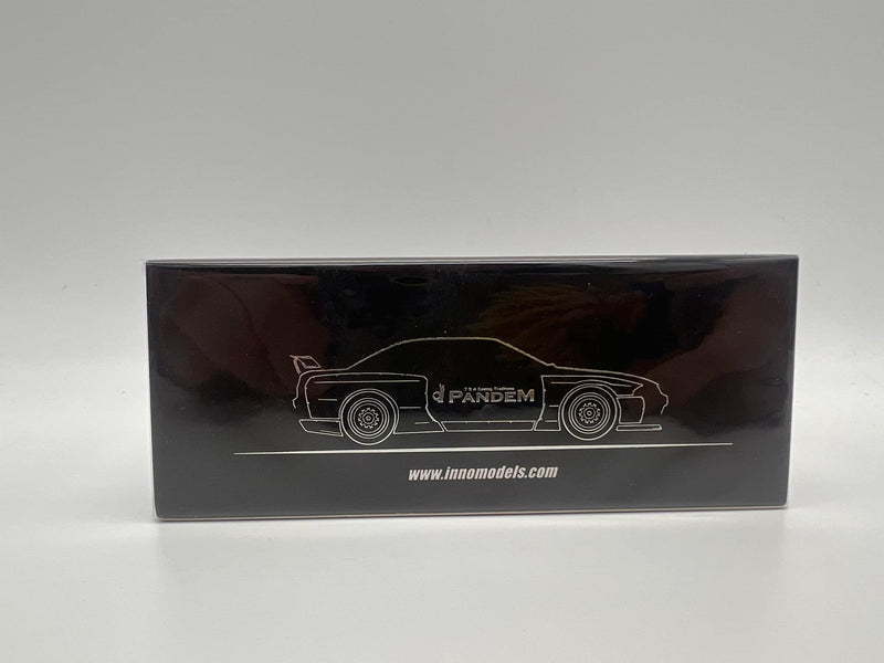 INNO64 1:64 Nissan Skyline GT-R (R32) Hong Kong Special Edition in Black Chrome