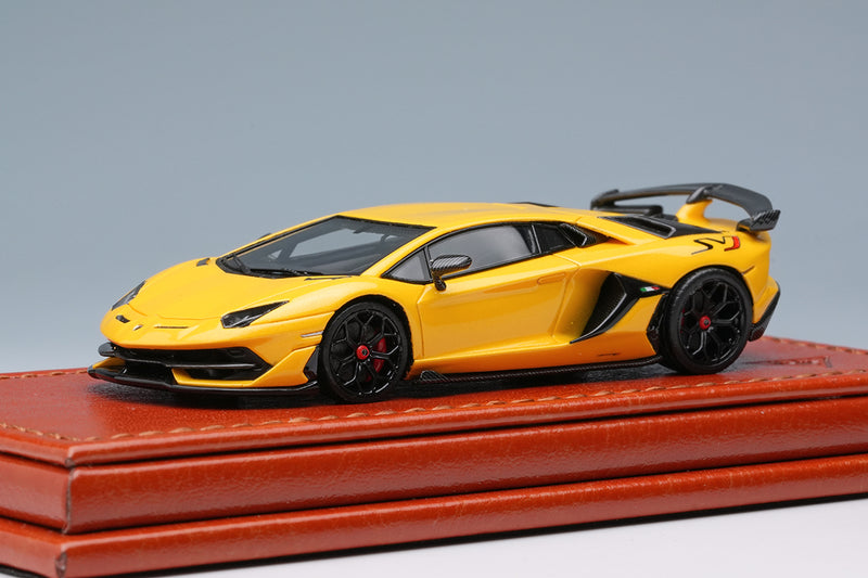 *PREORDER* Make Up Co., Ltd /Titan 64 1:64 Lamborghini Aventador SVJ 2018 with Leirion Wheel