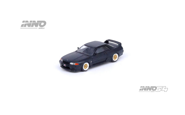 INNO64 1/64 Nissan Skyline GT-R (R32) The Diecast Company Special Edition in Matte Black