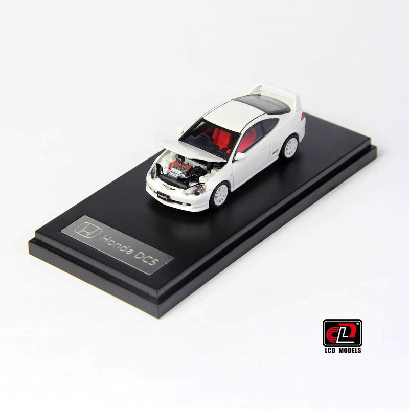 LCD Models 1:64 Honda Integra Type-R (DC5) in White