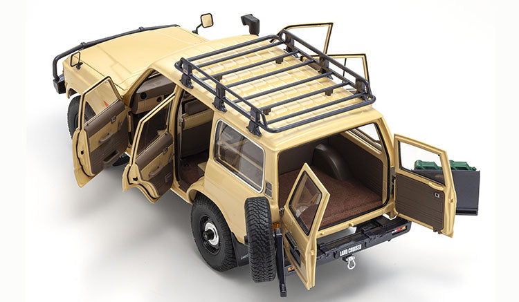 Kyosho 1:18 Toyota Landcruiser 60 Series in Beige