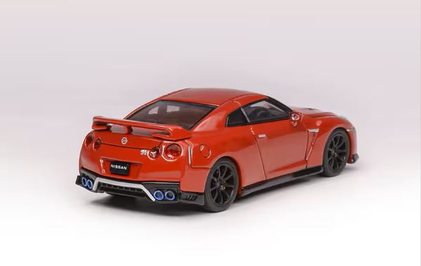 MotorHelix 1:64 Nissan GT-R (R35) Track Edition in Solid Red