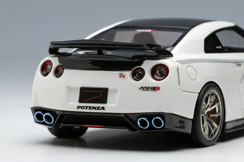 Make Up Co., Ltd / Eidolon 1:43 Nissan Skyline GT-R (2021) Mine's Edit