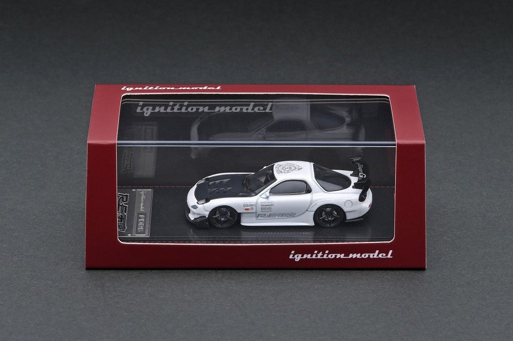 Ignition Model 1:64 Mazda RX-7 FD3S RE Amemiya White