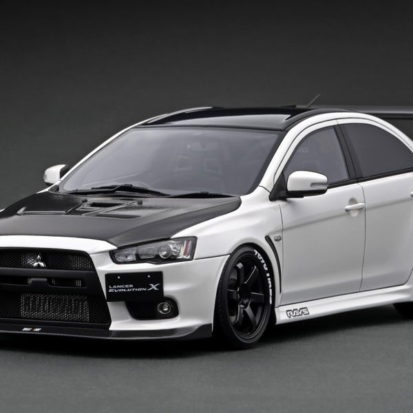 Ignition Model 1:18 Mitsubishi Lancer Evolution X (CZ4A) White