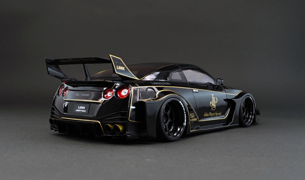 ignition model イグニッションモデルIG0691 1/18 LB-WORKS GT-R (R35