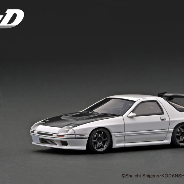 Ignition Model 1:43 Mazda Savanna RX-7 Infini (FC3S) Initial D in White  with Ryosuke Takahashi Figure