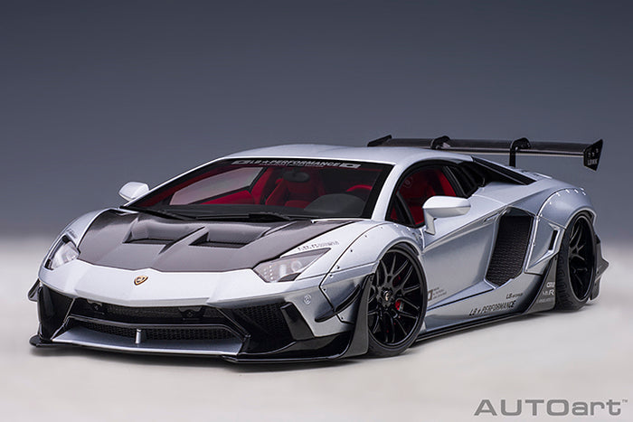 AUTOart 1:18 Liberty Walk Lamborghini Aventador Limited Edition in Matte  Metallic Silver