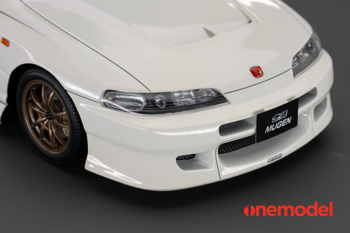 One Model 1:18 Honda Integra Type-R (DC2) Mugen Edition in White