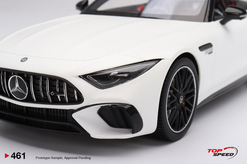 TopSpeed Models 1:18 Mercedes-AMG SL 63 Roadster Moonlight White Magno