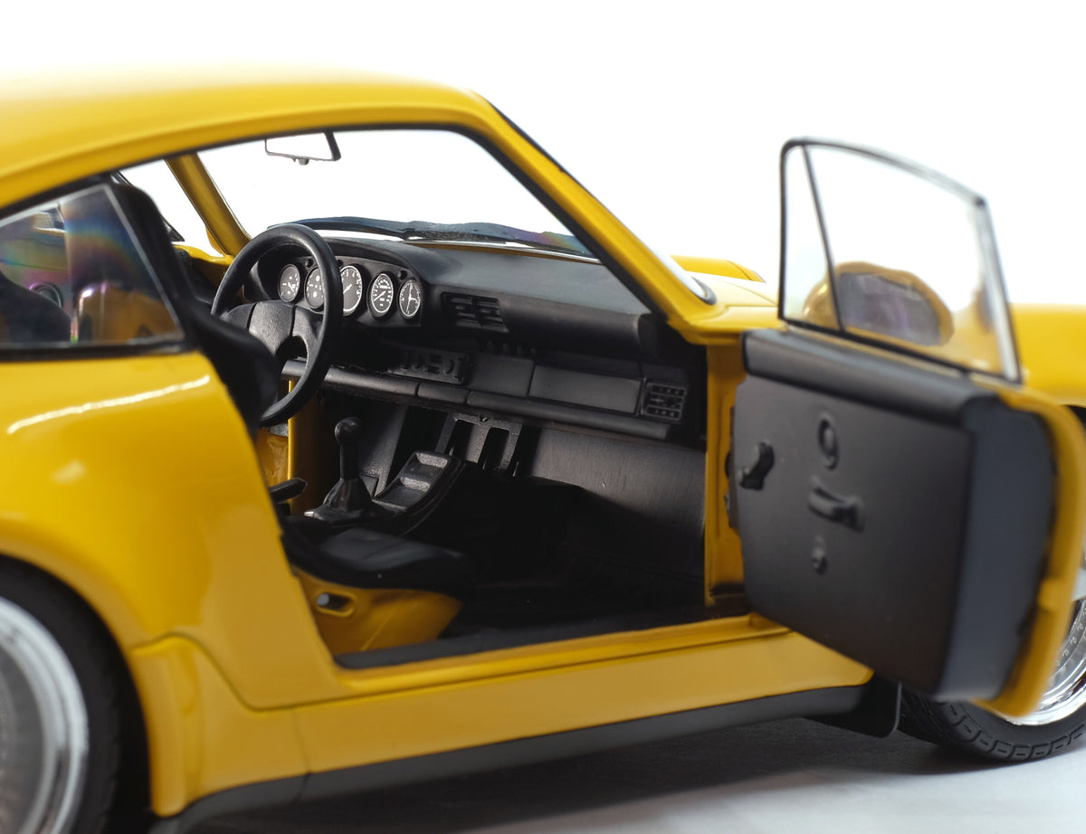 Solido 1:18 Porsche 911 (964) Carrera 3.8 RS – Jaune Vitesse – 1990